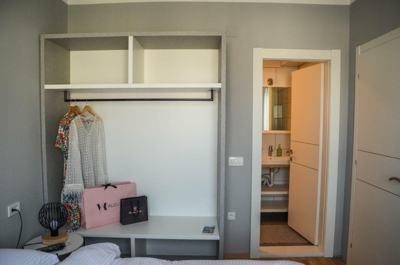 Premium-Designed Apartments Tivat Exterior photo